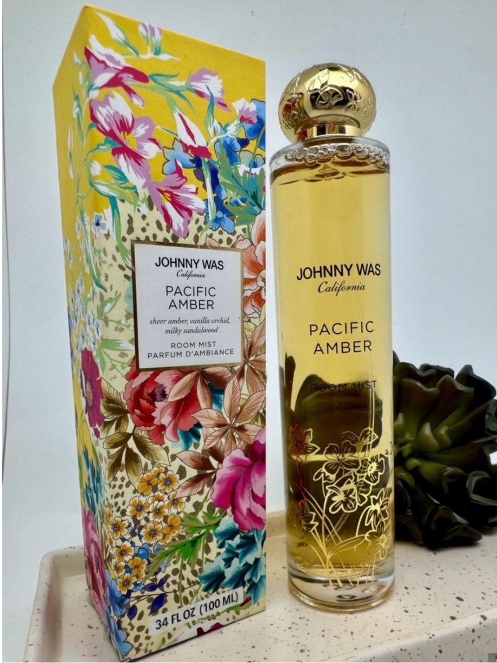 NEW Johnny Was Pacific Amber Room Linen Spray Mist - Picture 6 of 9